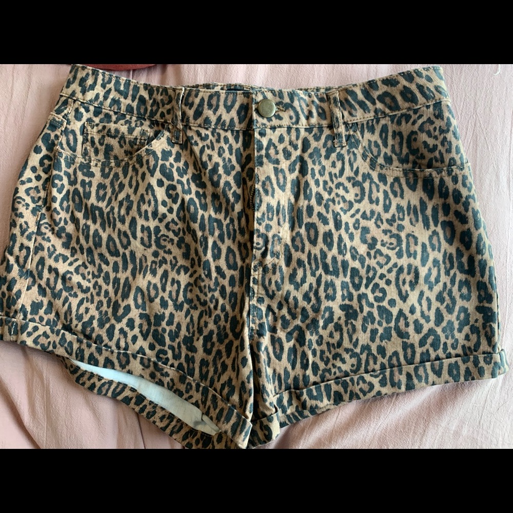 Forever 21 leopard denim shorts